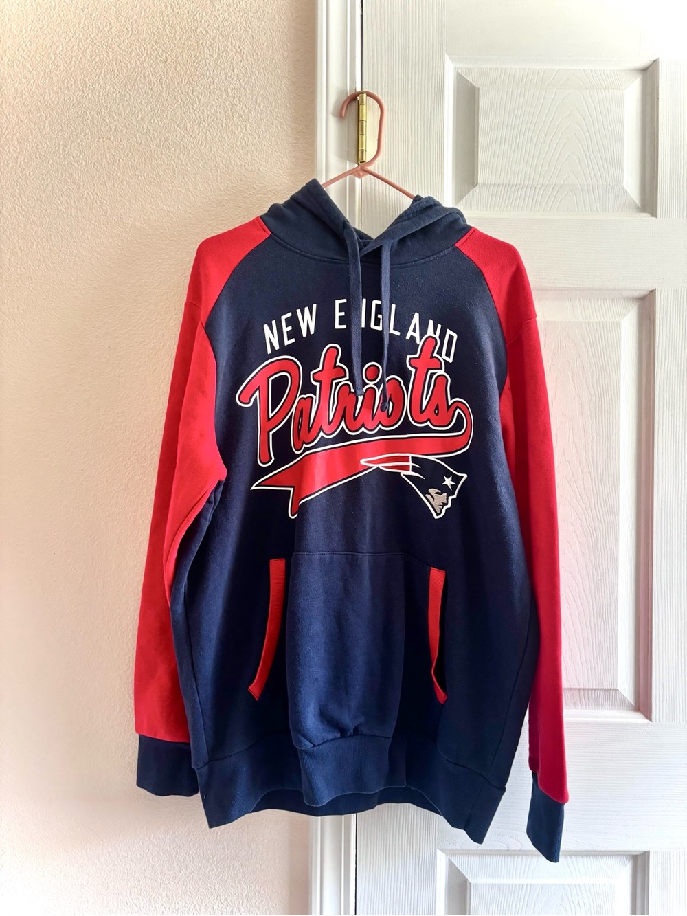 New England Patriots Hoodie Mens Blue Red NFL Football Pullover Sweatshirt L